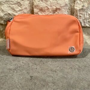 Lululemon Everywhere Belt Bag 1L Coral Kiss